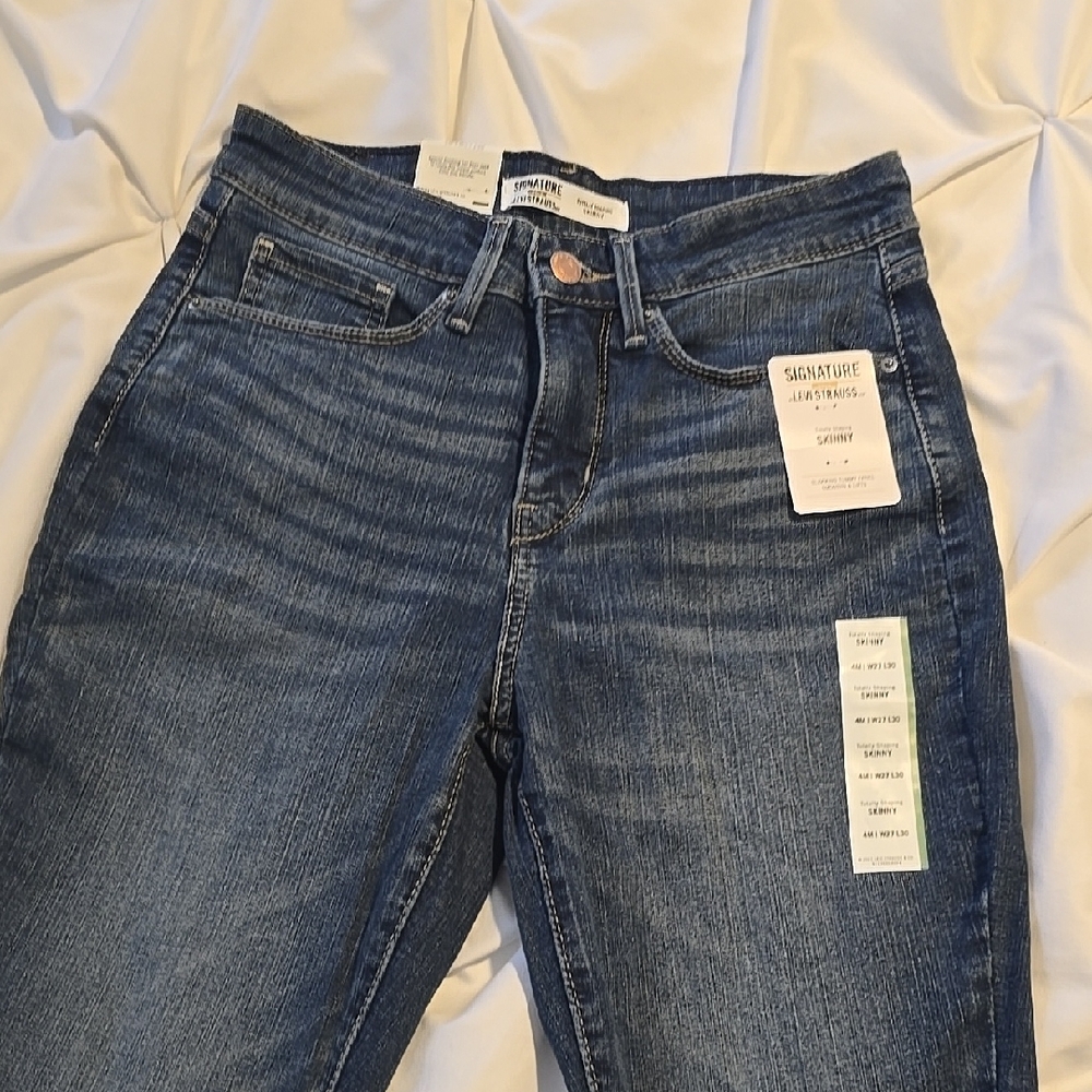 Signature by Levi Strauss Women's Blue Jeans